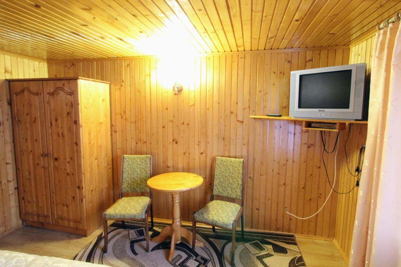 Карпатська Полонина Apartment Yaremche Luaran gambar