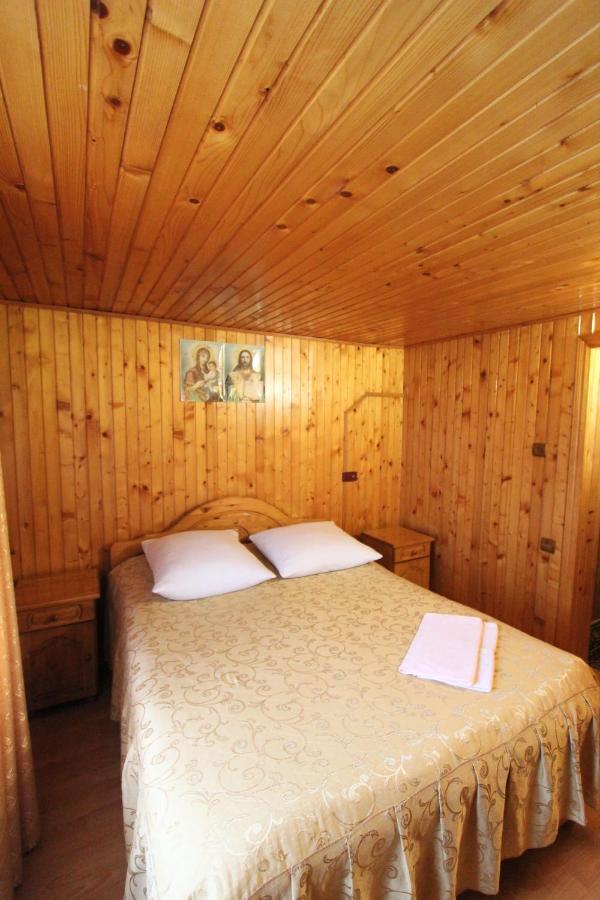 Карпатська Полонина Apartment Yaremche Luaran gambar