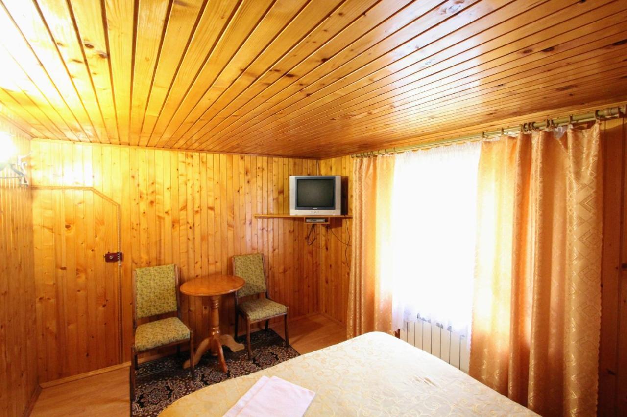 Карпатська Полонина Apartment Yaremche Luaran gambar
