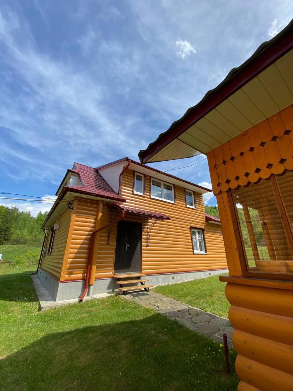 Карпатська Полонина Apartment Yaremche Luaran gambar